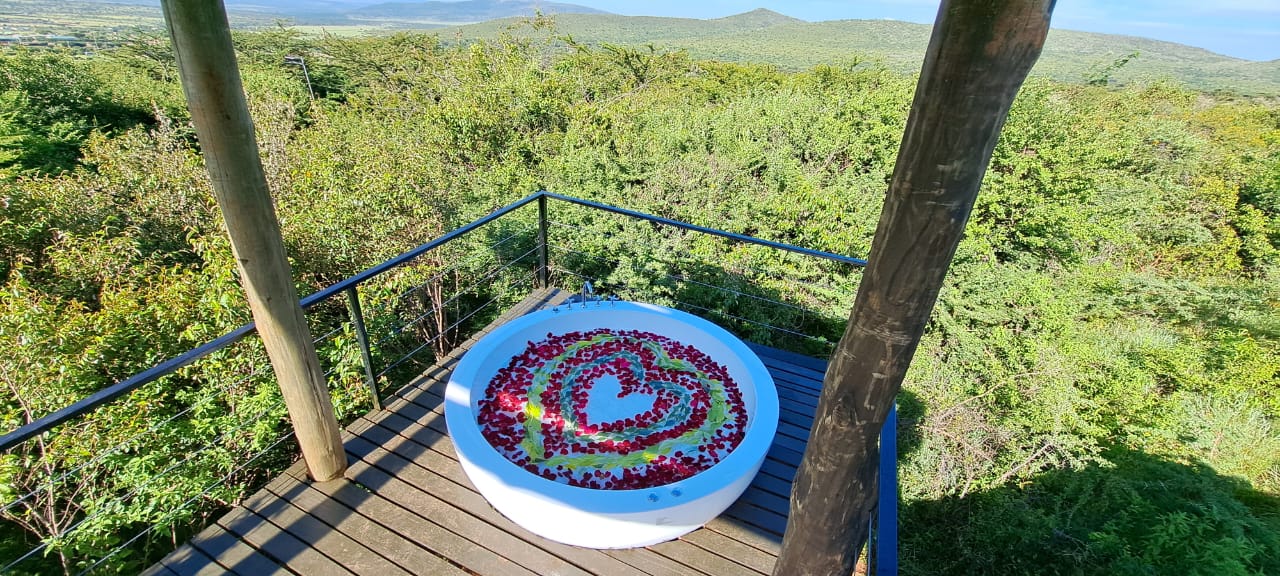 Emayian Luxury Camp Mara image 2